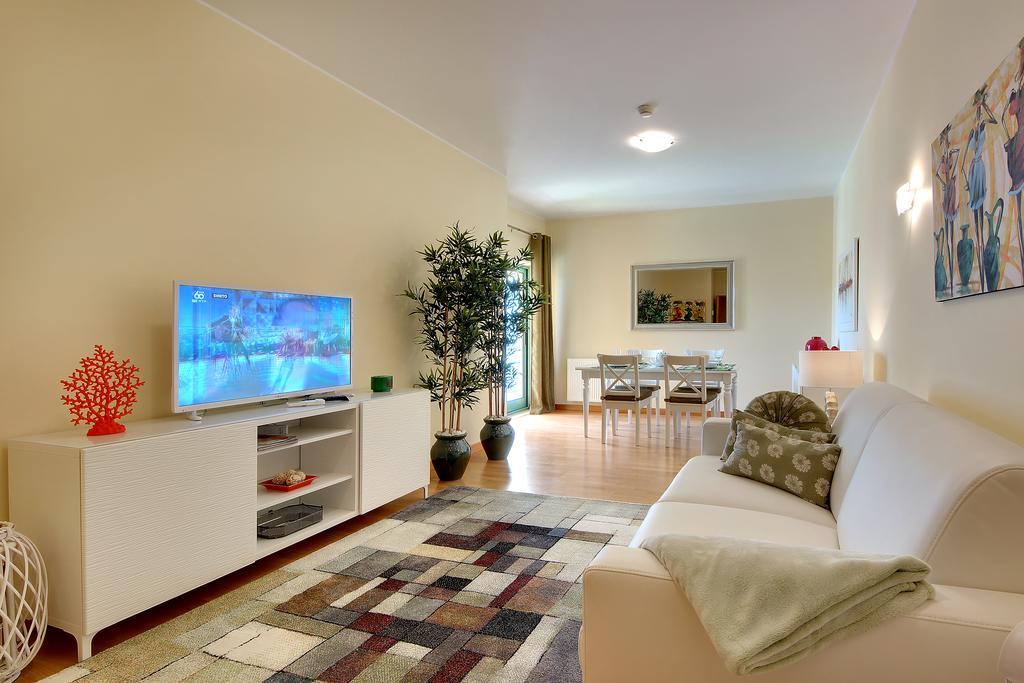Marina Coast Residence อัลบูเฟรา ภายนอก รูปภาพ