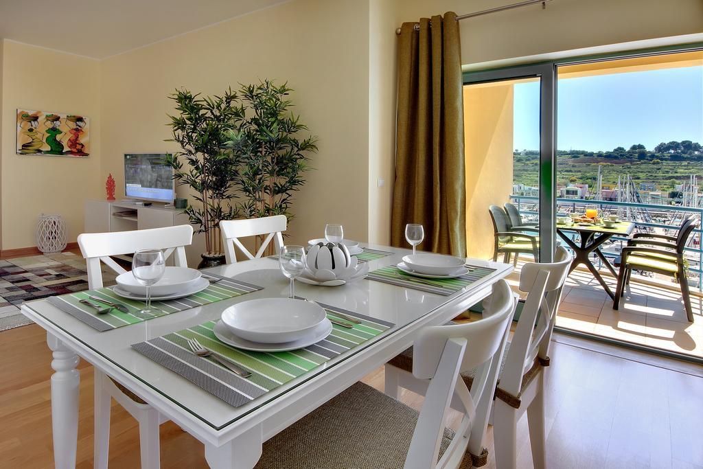 Marina Coast Residence อัลบูเฟรา ภายนอก รูปภาพ